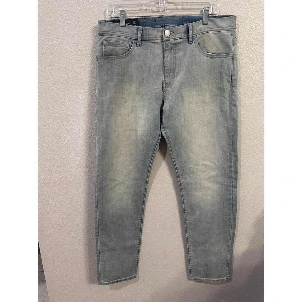 Armani Exchange Mens Jeans Straight Leg Denim Light Wash Size 33R